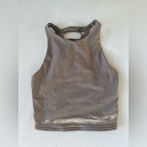 Alo workout top built-in bra